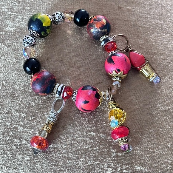 Handmade Charm Bracelet with Hand-Painted Beads & Wire-Wrapped Accents 6-7 3410 - Picture 1 of 7
